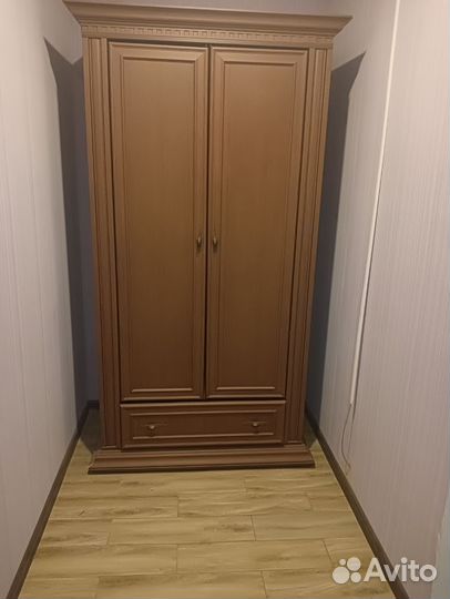 Шкаф для одежды бу