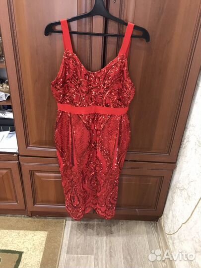 Новое праздничное платье