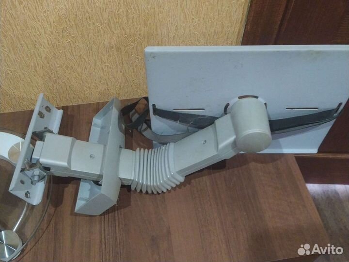Подставка под телевизор