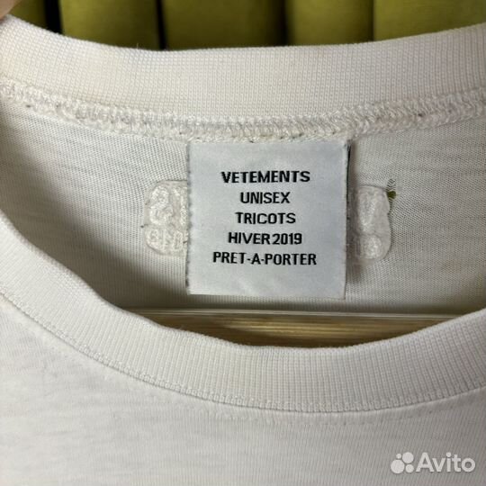 Футболка vetements