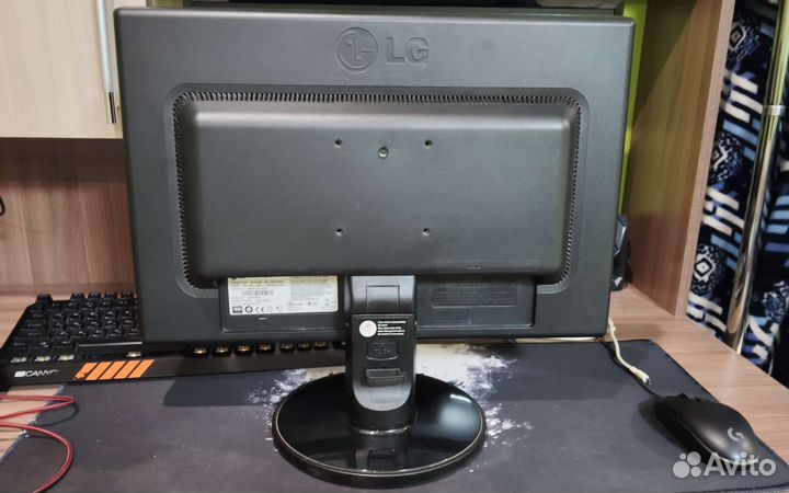 Монитор LG flatron w1942s