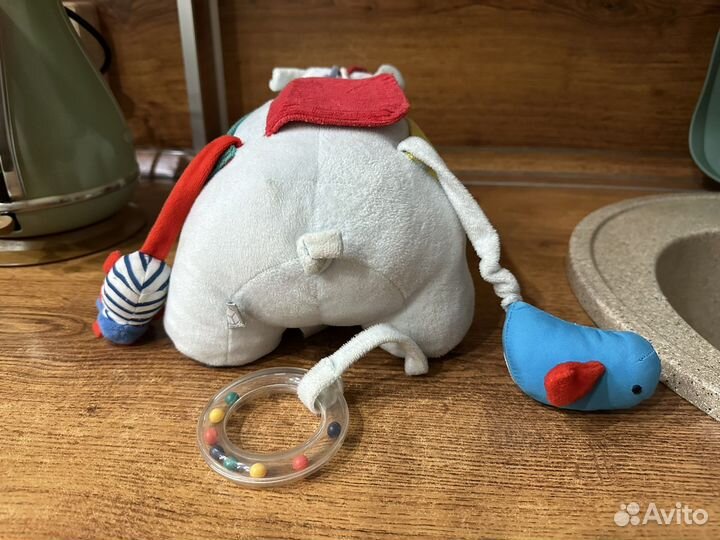 Игрушка 0+ бегемот