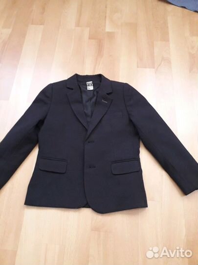 Школьный костюм