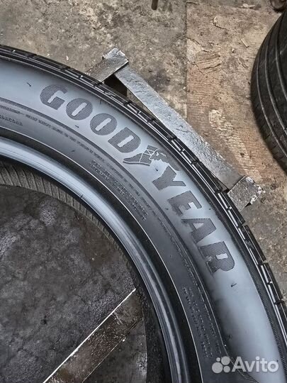 Goodyear Assurance 235/55 R19 101H