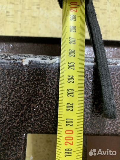 Дверь входная металлическая