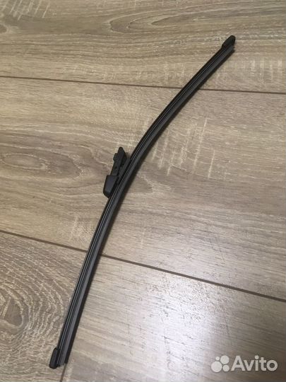 Щетка заднего лобового стекла, дворник VW Tiguan