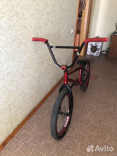 Трюковой велосипед bmx