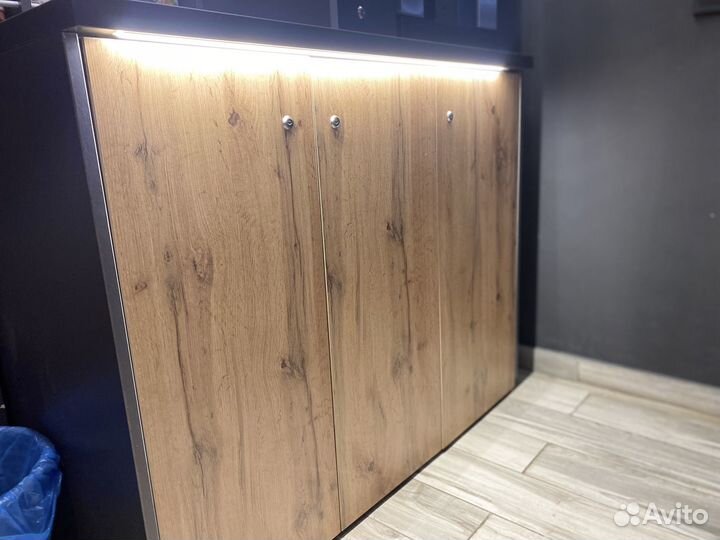 Кофейня Бизнес Автоматическая выдача стаканов