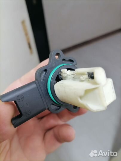 Датчик расхода воздуха BMW