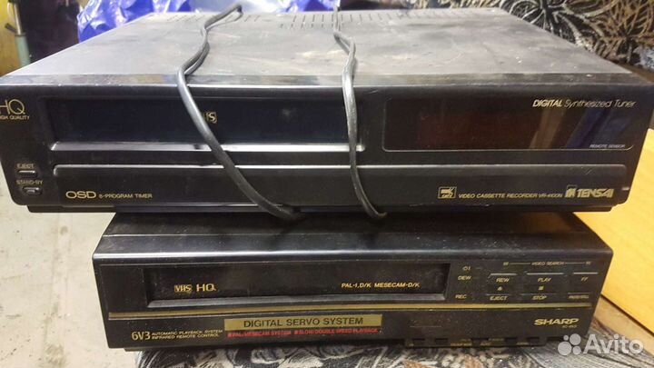 Видеомагнитофон