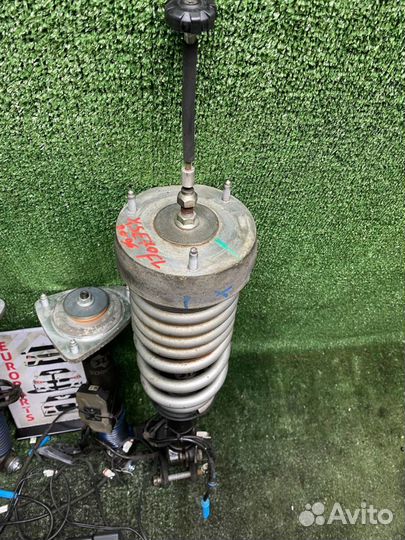 Стойки в сборе, амортизаторы подвески BMW X5 (E70)