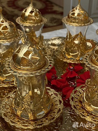 Стаканы грушевидные для сватовства с подносом