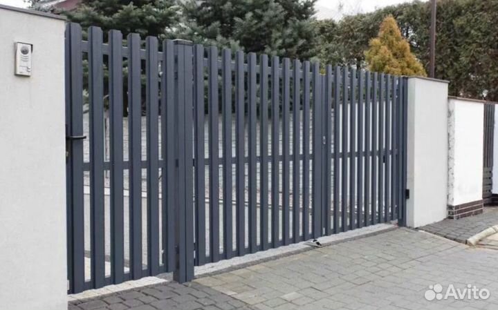 Забор из евроштакетника ,ворота, калитки качествен