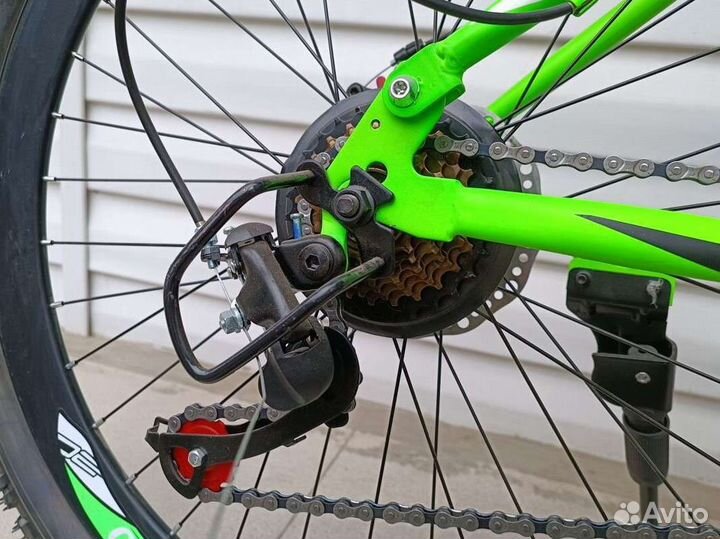 Двух подвес велосипед