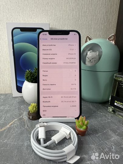 iPhone 12, 64 ГБ