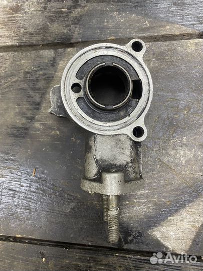 Кронштейн бензонасоса трамблера ваз ока 1111