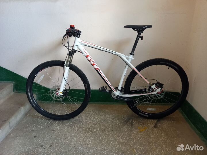 Велосипед GT Karakoram Elite 29 L