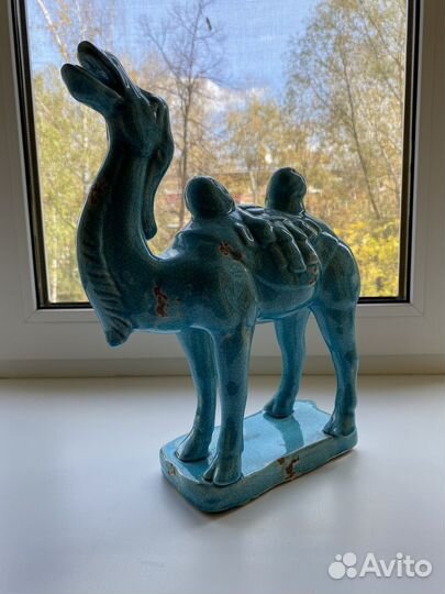 Статуэтка верблюд