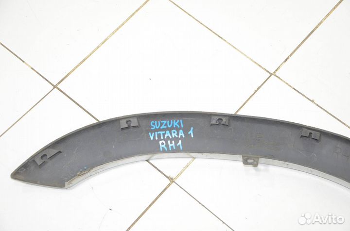 Накладка крыла передняя правая Suzuki Grand Vitara
