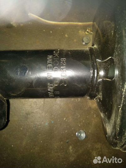 Стойки переднии