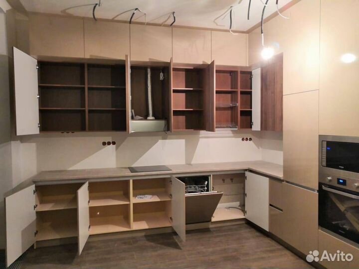 Кухонный гарнитур угловой на заказ