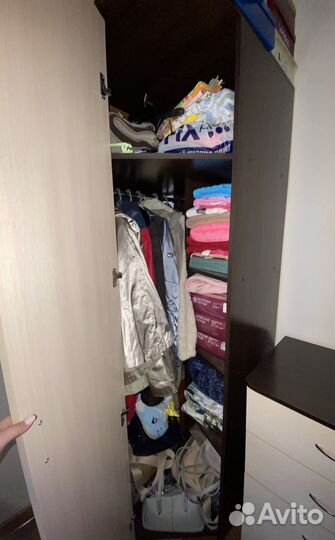 Угловой шкаф