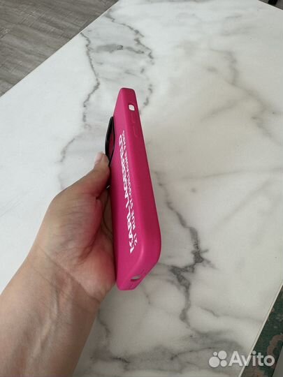 Продам чехол Karl Lagerfeld 14 pro