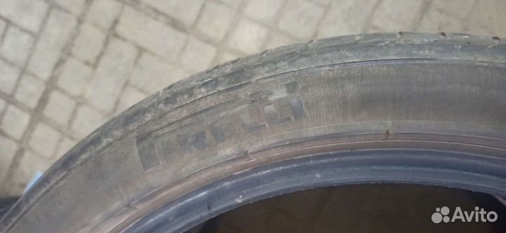 Pirelli P Zero 275/35 R20