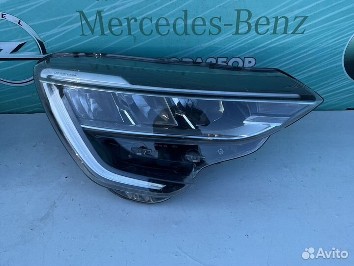 Фара правая LED Renault Arcana/19-22г