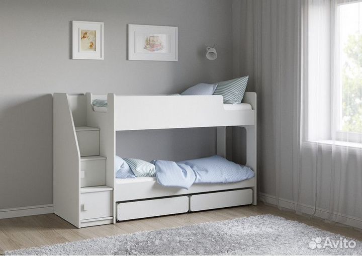 Двухъярусная кровать