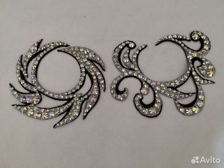 Украшение на пучок для художественной гимнастики