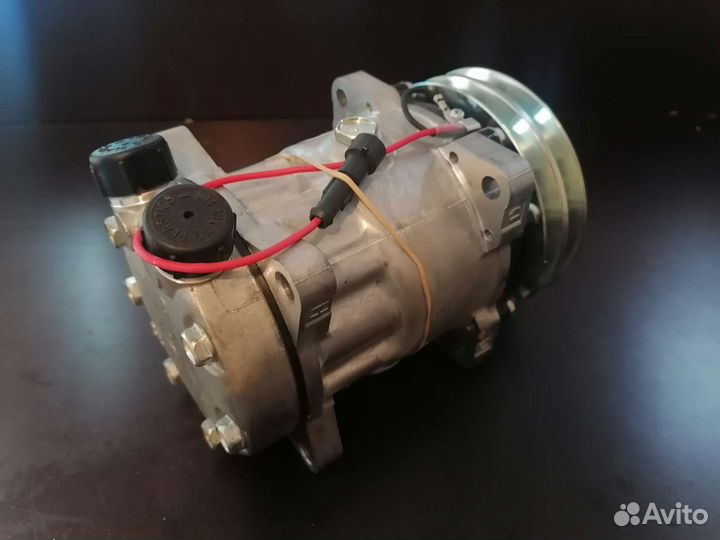 Компрессор кондиционера manitou