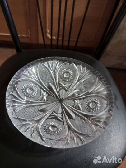 Хрустальная ваза