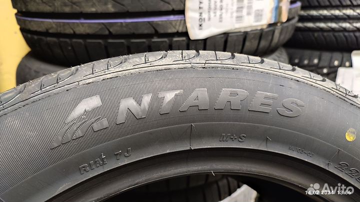 Antares Ingens A1 215/55 R17 94V