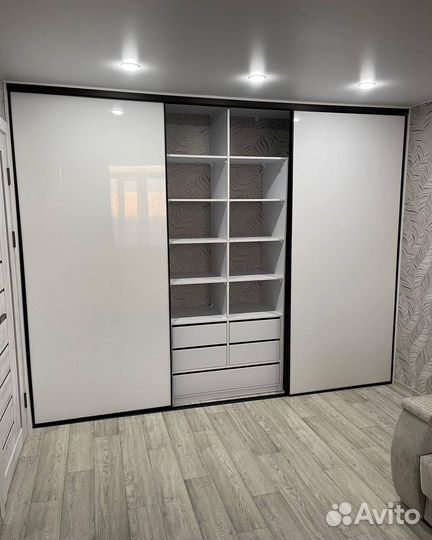 Шкафы купе под заказ