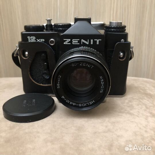Пленочный фотоаппарат Zenit