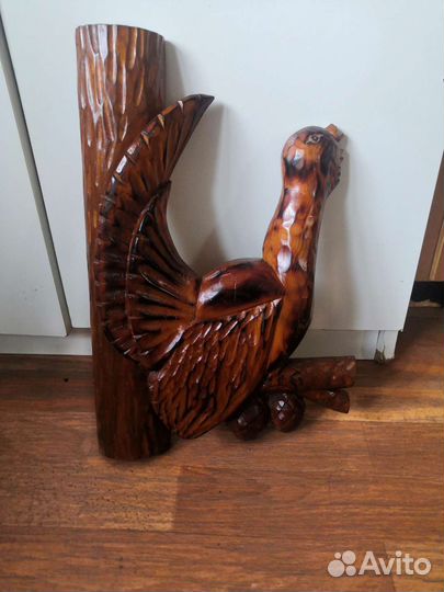 Резные картины из дерева