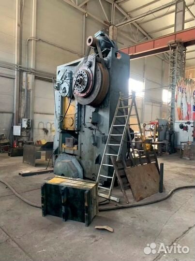 Такелажные работы / такелажники