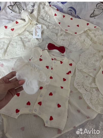 Костюм муслиновый на выписку