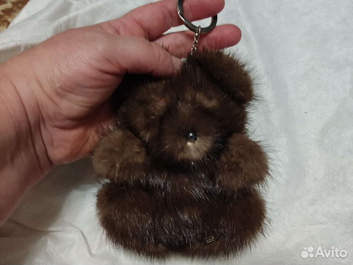 Брелок натуральный мех Каляев