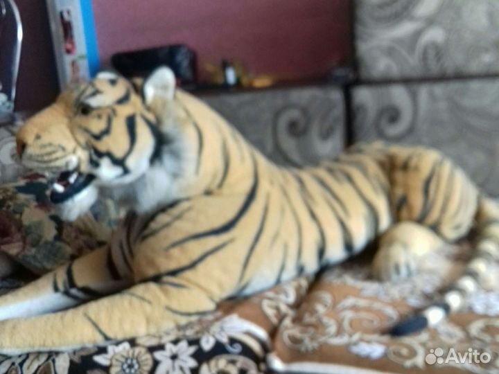 Большая мягкая игрушка тигр
