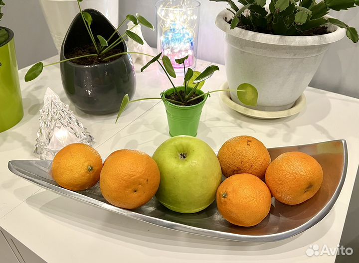 Ваза для фруктов дизайнерская из металла, б/у