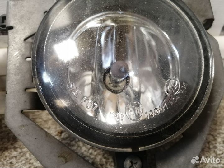 Фара противотуманная для Mitsubishi Outlander XL