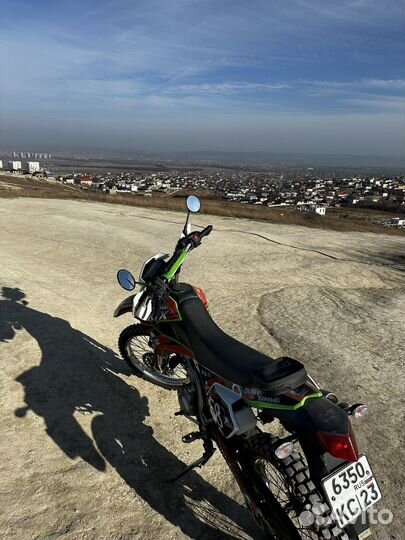 Продам своего мустанга Kawasaki KLX 250s