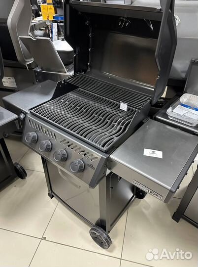 Газовый гриль Napoleon Freestyle 425