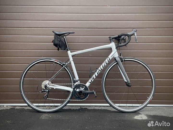 Шоссейный велосипед Specialized Allez E5 Sport