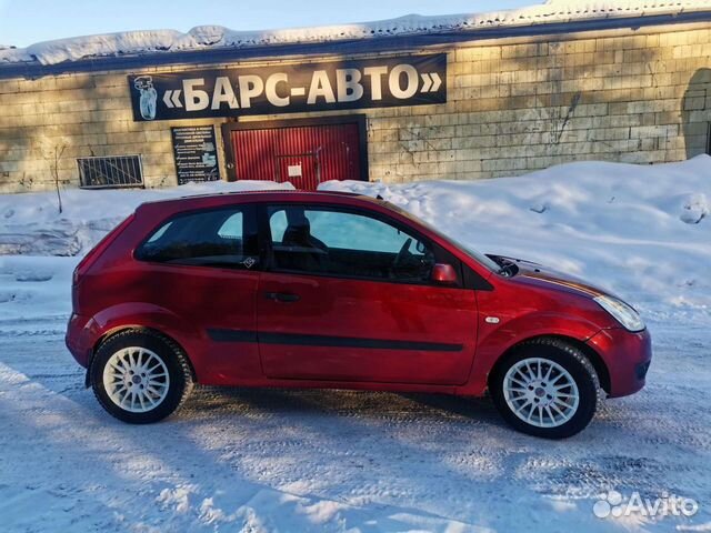 Ford Fiesta 1.4 МТ, 2006, 293 564 км