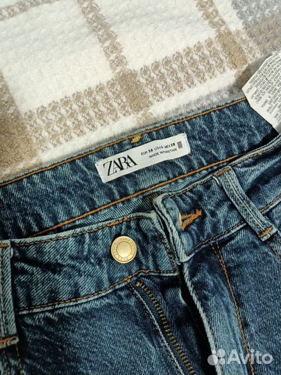 Джинсы Zara