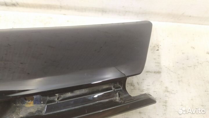 Молдинг решетки радиатора Renault Arkana 2018