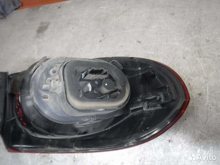 Фонарь задний правый Volkswagen Tiguan cava 2009